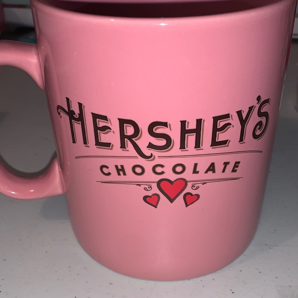 🆕-Hershey's Pink Oversized Chocolate Mug